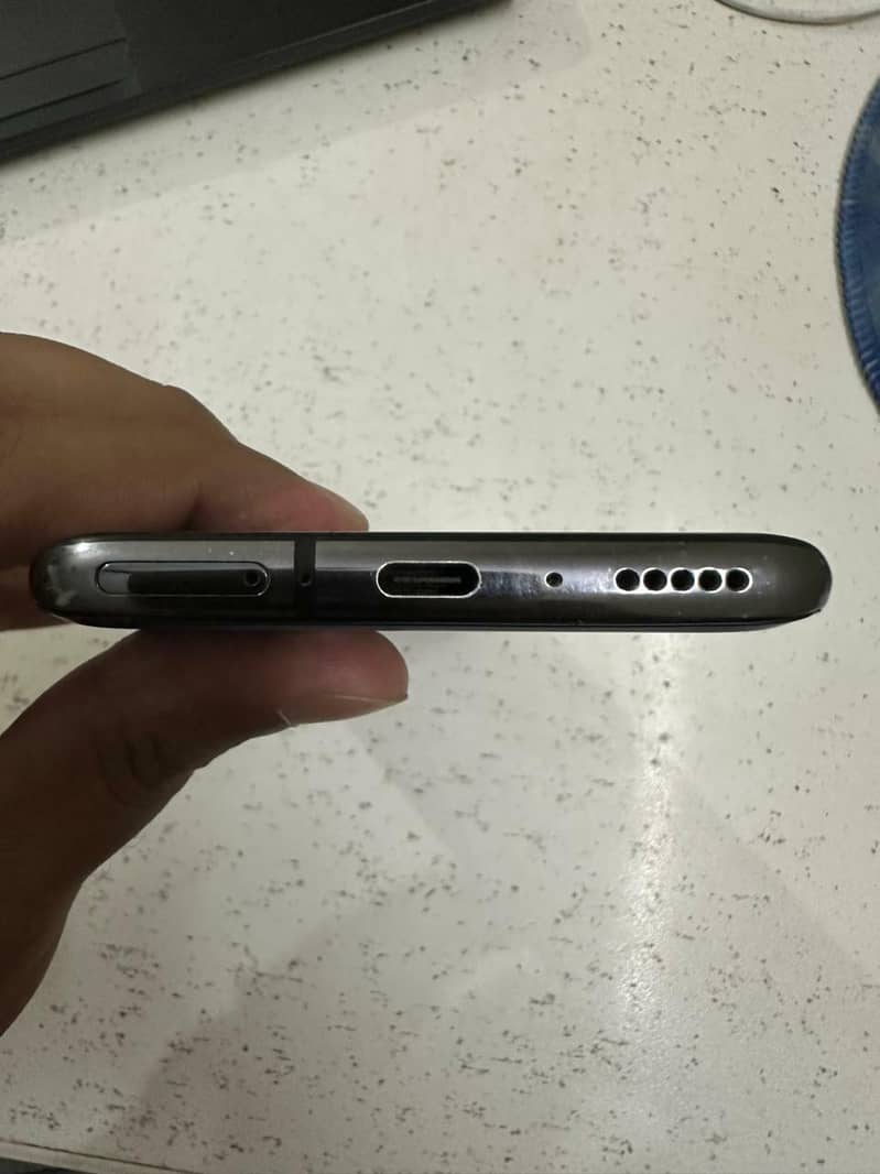 One Plus 7 Pro 6