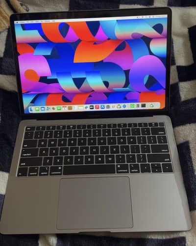MacBook Air 2018 1.6 GHz Dual-Core Intel Core i5