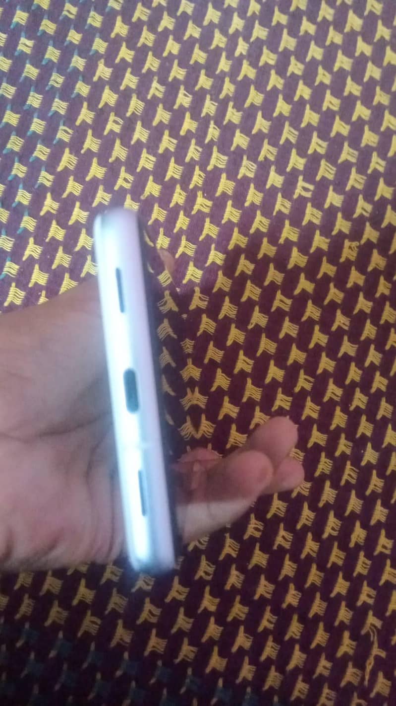 Google Pixel 7a 3