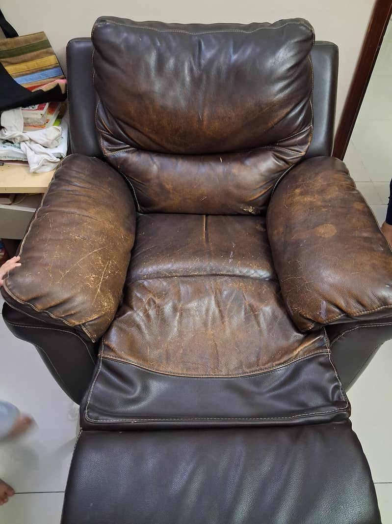 SOFA. 0