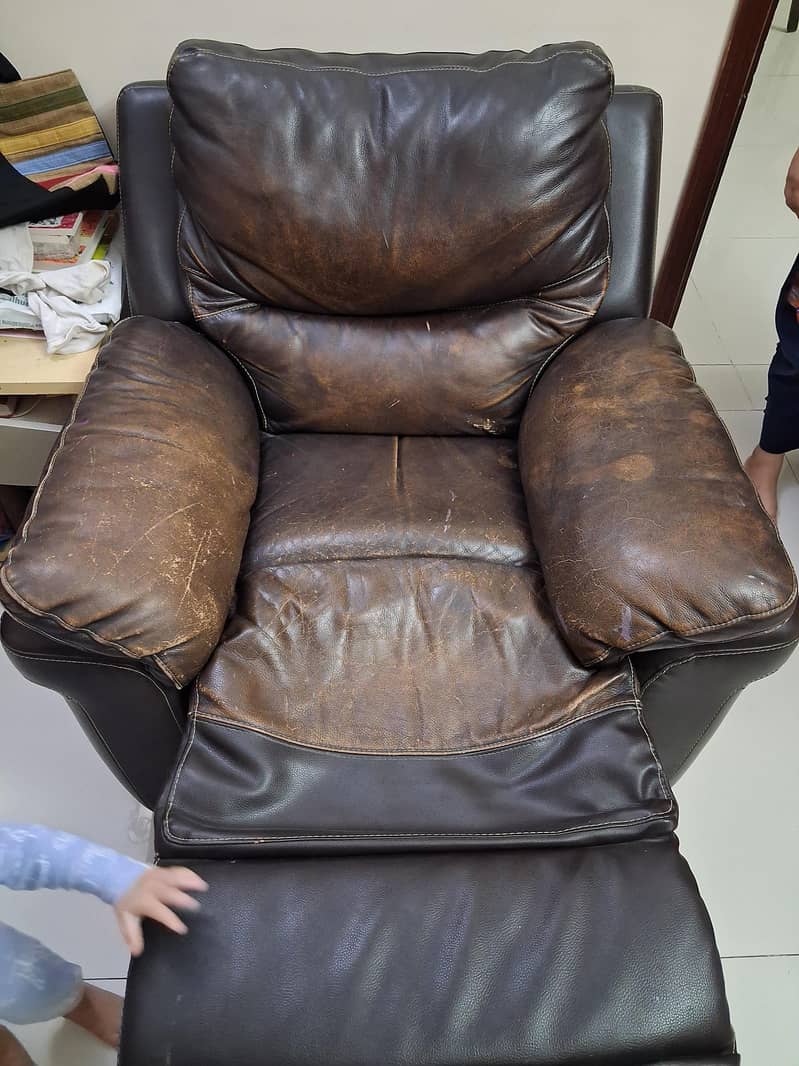 SOFA. 3