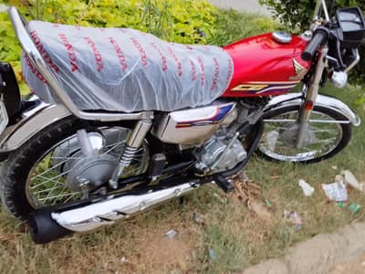 Honda 125 2024.  Karachi number