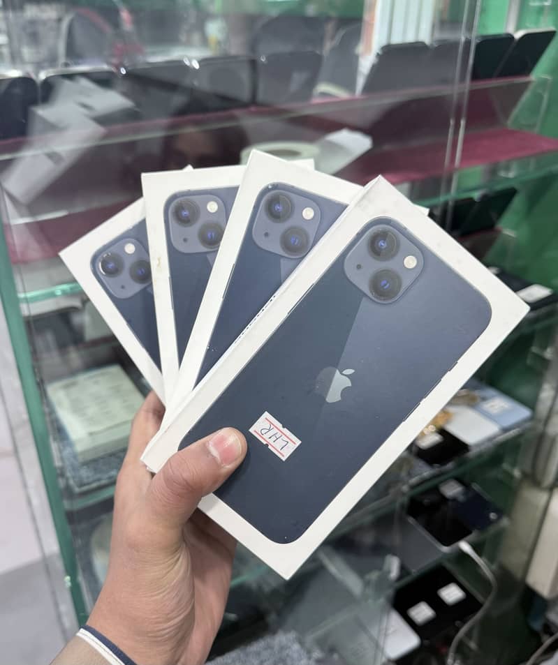 IPhone 13 0