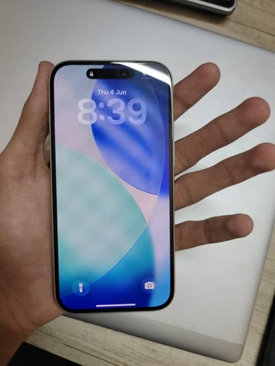 Apple iPhone 15