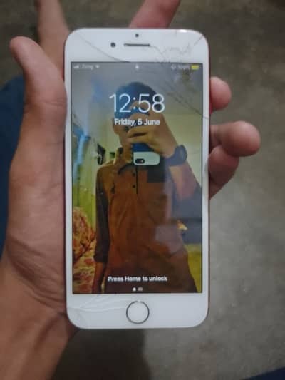 Apple iPhone 7