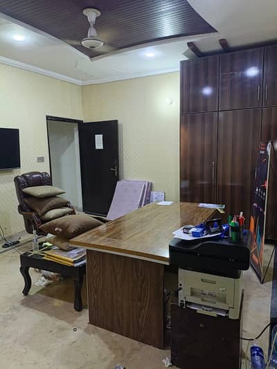 10 MARLA SINGLE STOREY HOUSE FOR OFFICE USE FOR RENT IN JOHAR TOWN LAHORE