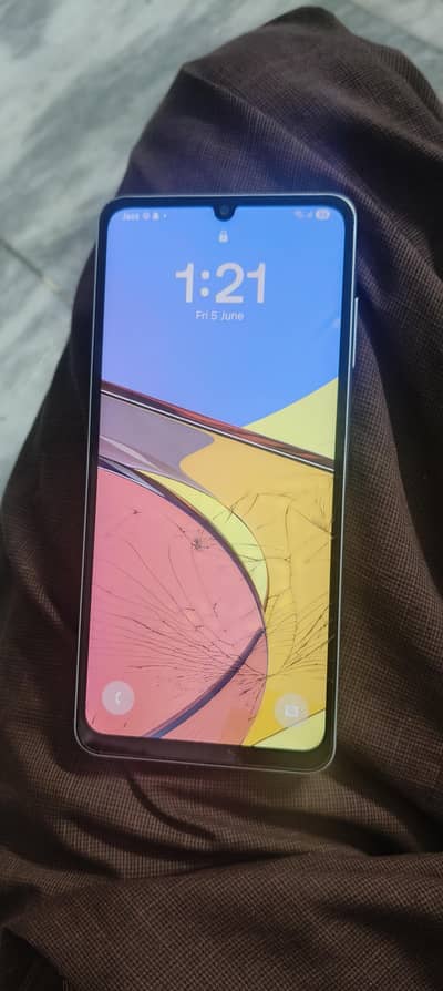 Samsung Mobile A06