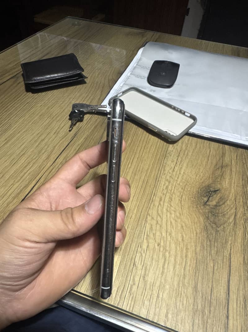 Apple iPhone X 1