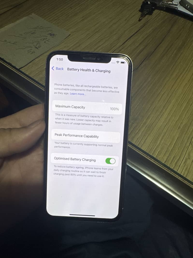 Apple iPhone X 4