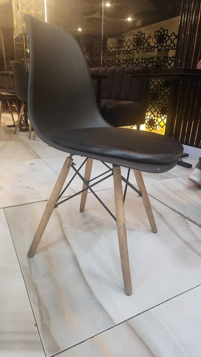 Dine in Chairs Available