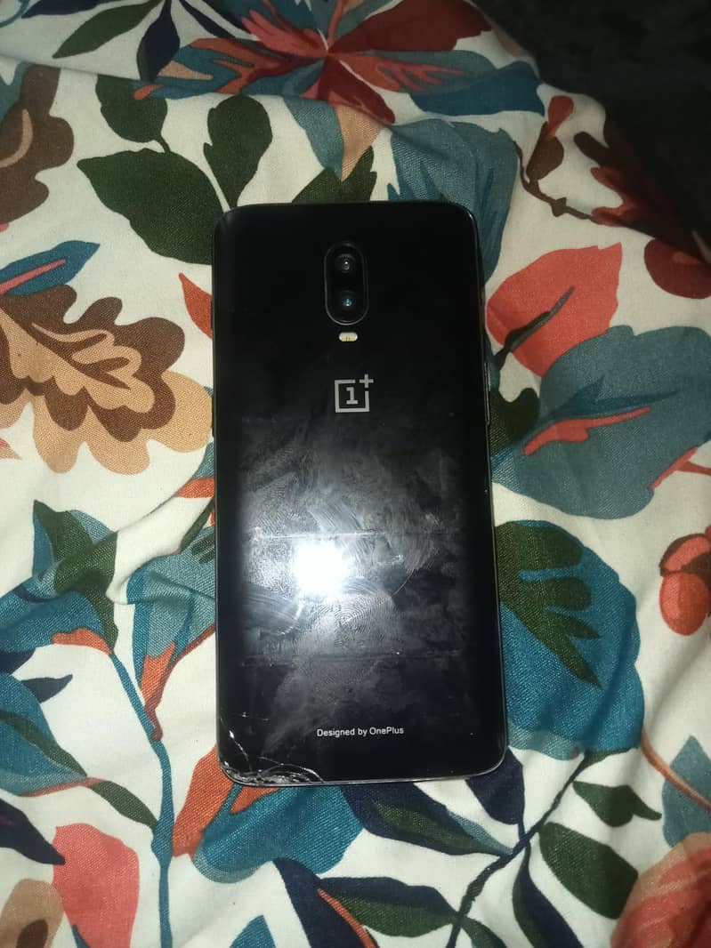 One Plus 6T 1