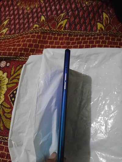 Realme 3 duel sims pta approved 4g android phone