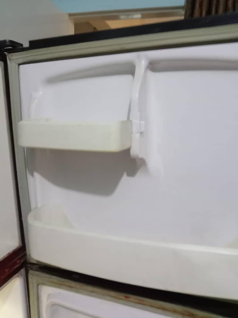 waves Refrigerator 5