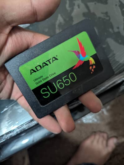 Adata SU650 240gb ssd 100% health