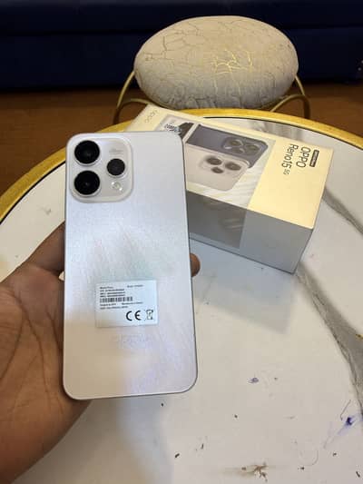OPPO Reno 15