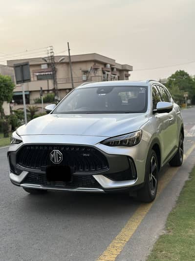 MG HS 2025