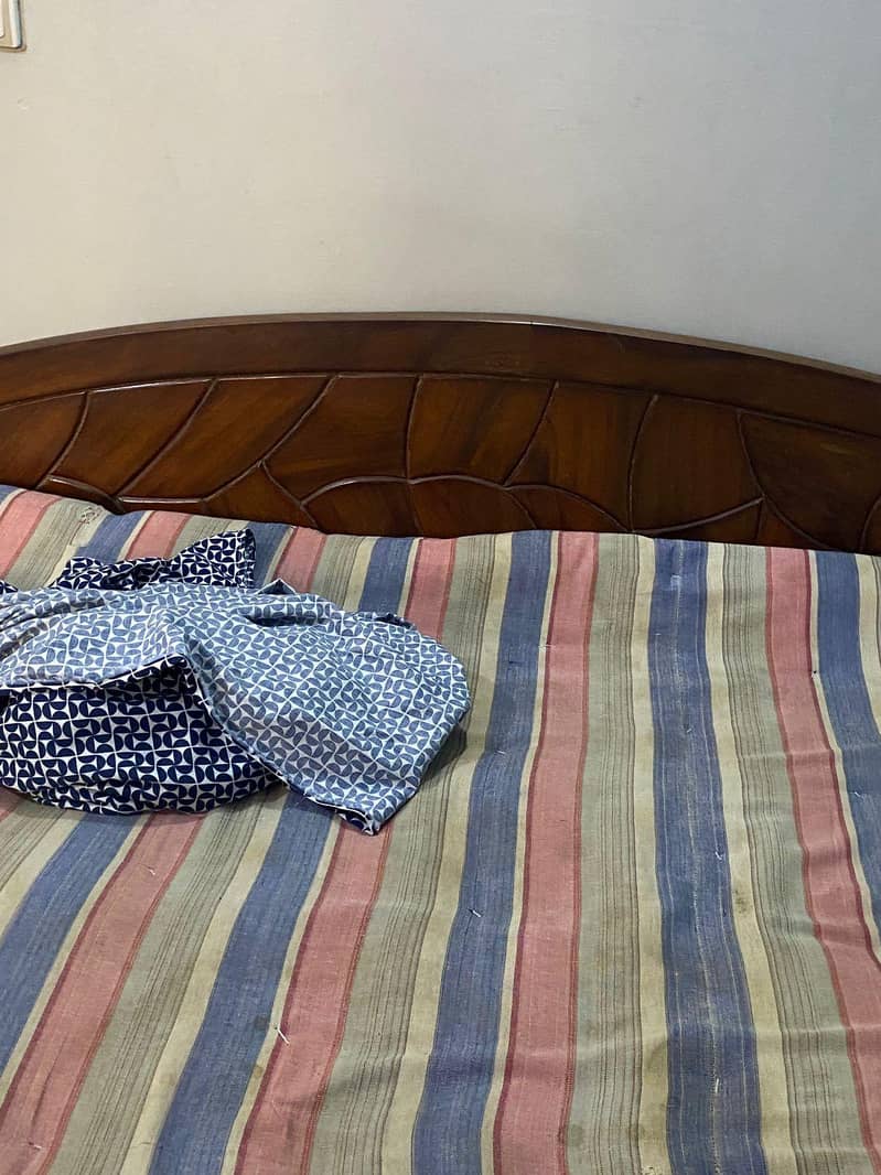 only bed 3