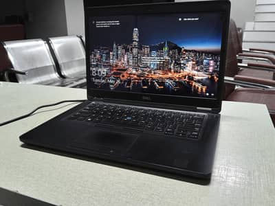 DelLatitude 5491 Business Laptop (Like New Condition)