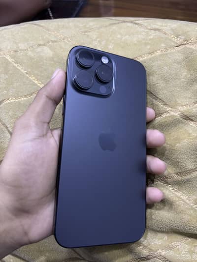 Apple iPhone 16 Pro Max