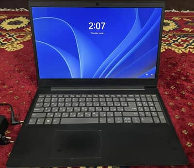 Lenovo IdeaPad 81w8 i3-10th Generation With Genuine Charger