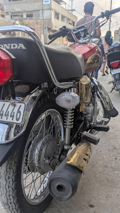 2025 model all geniun condition