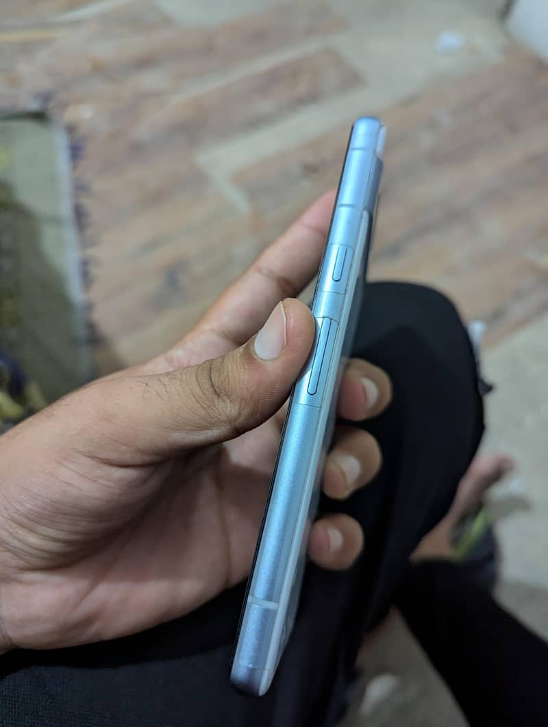 Google Pixel 7a 2