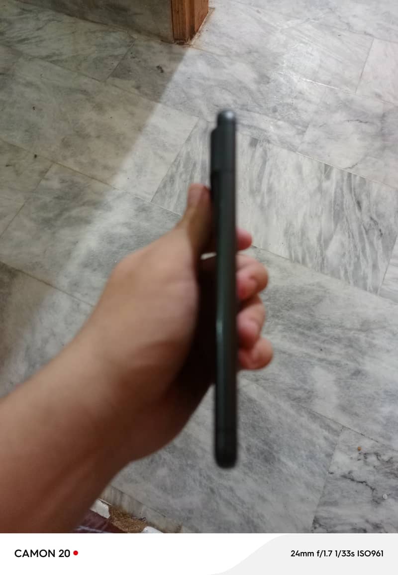 Google Pixel 8 2