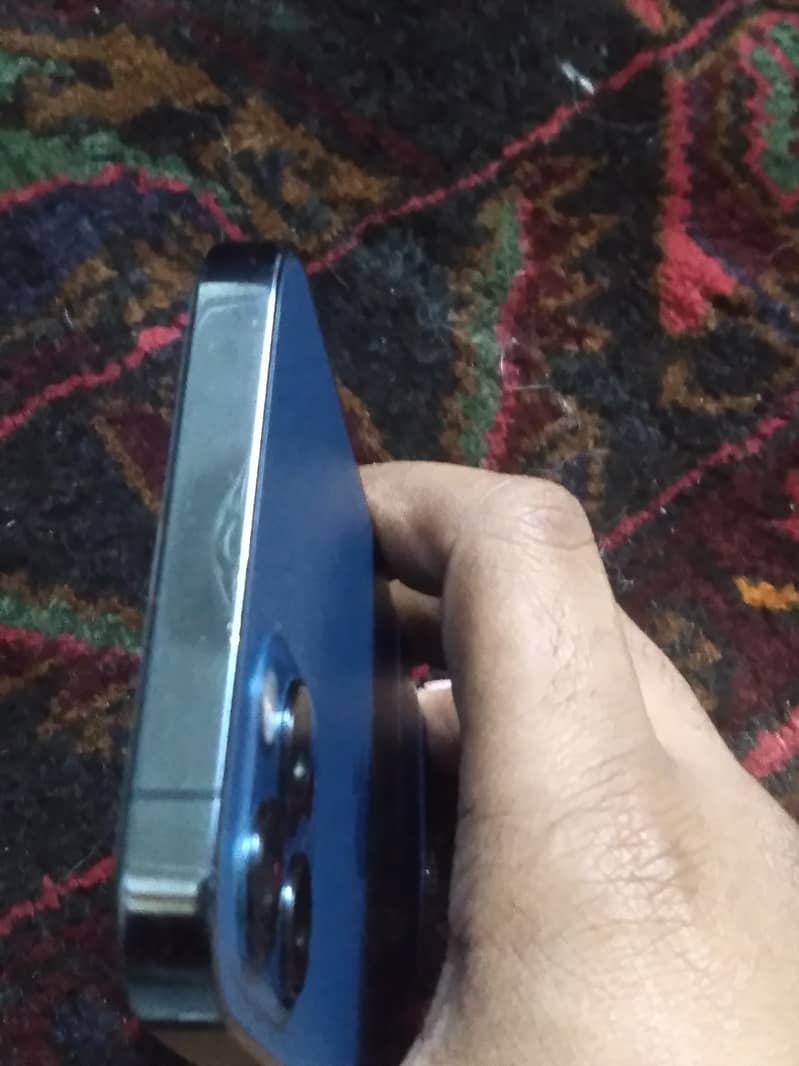 iPhone 12 Pro 1