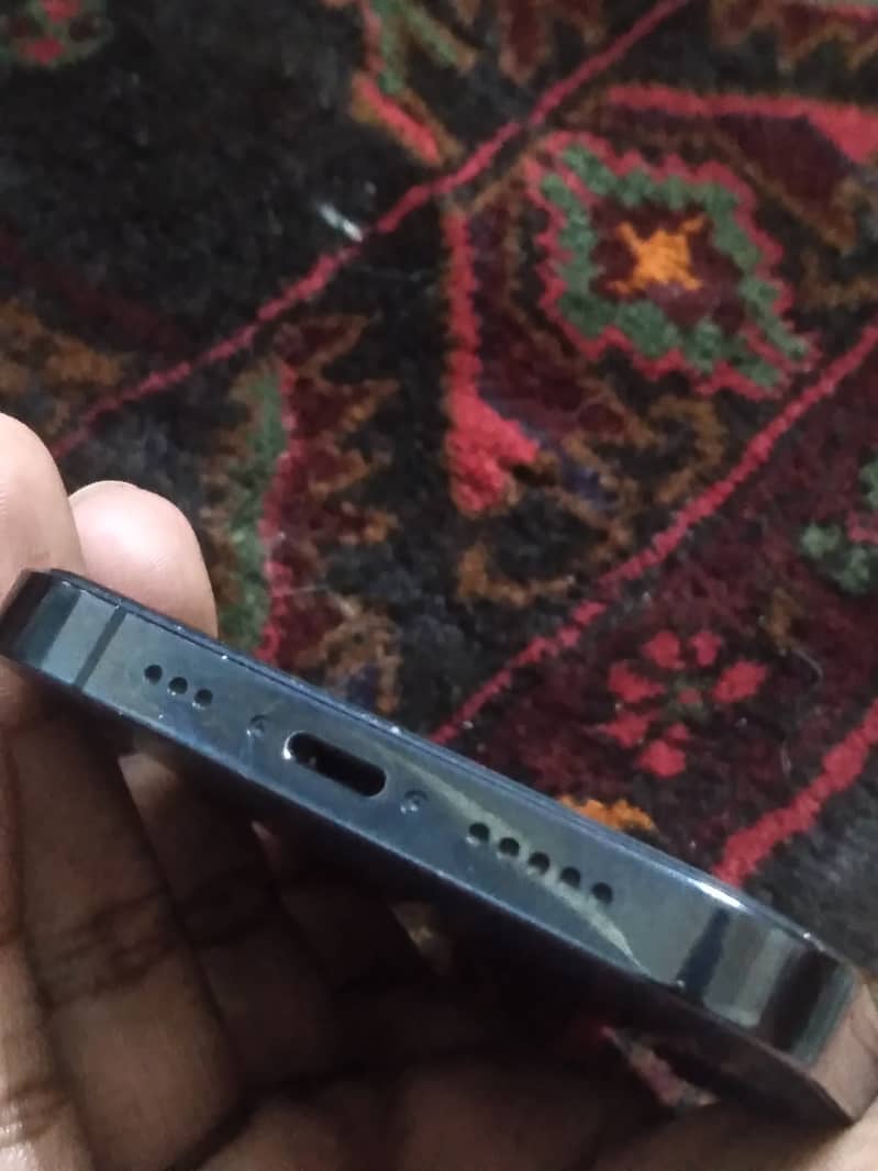 iPhone 12 Pro 3