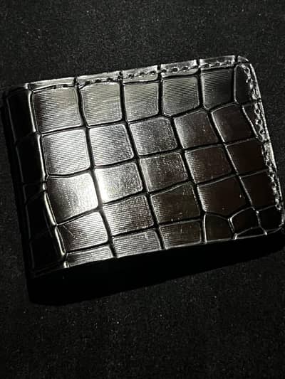 genuine leather wallet with 3 years of warranty