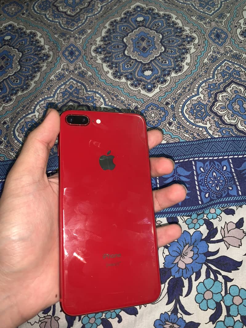 Apple iPhone 8 Plus 2
