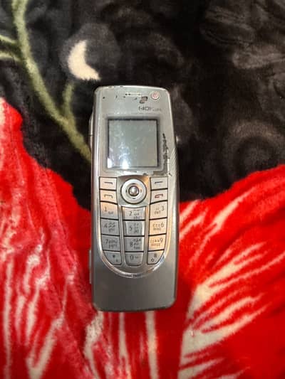 Nokia 9500+ 4 more phones