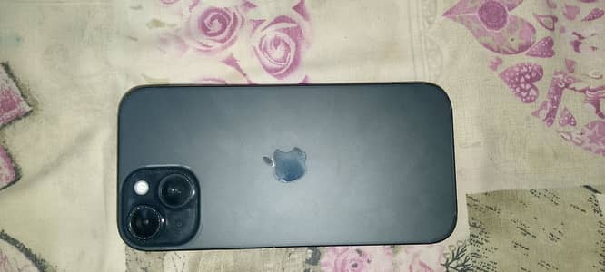 Apple iPhone 15