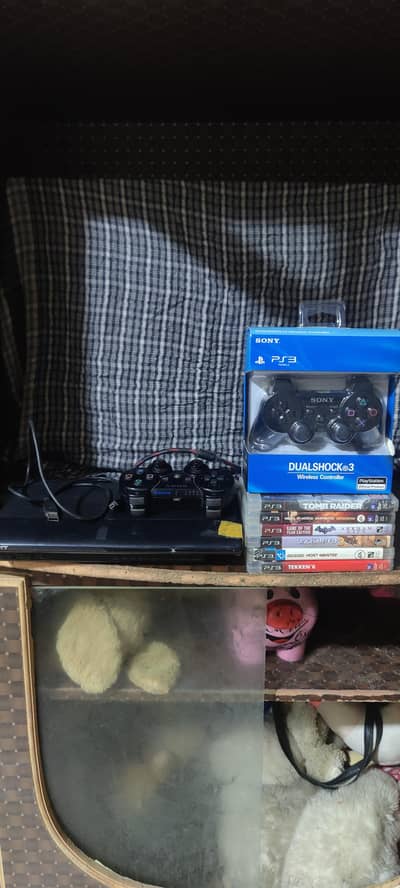 Sony playstation 3 super slim model with complete accessories