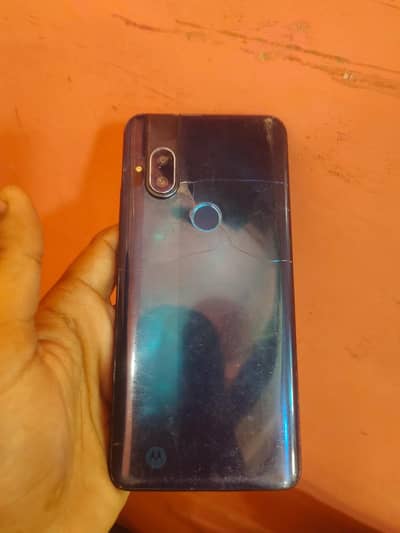 Motorola Moto One Macro