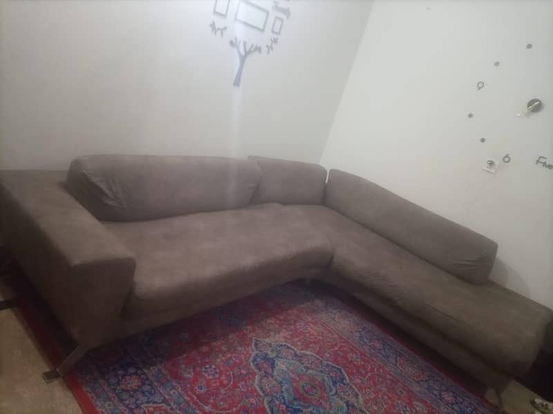 L shaped sofa 0