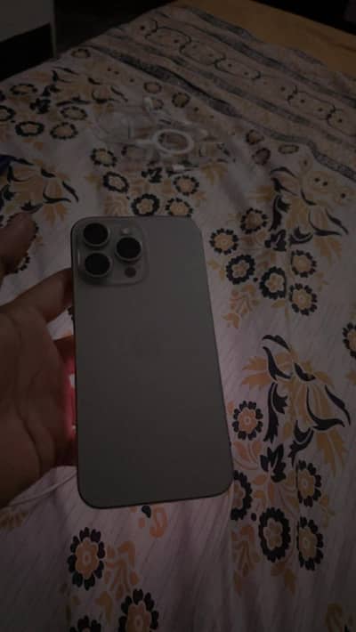 Apple iPhone 15 Pro Max