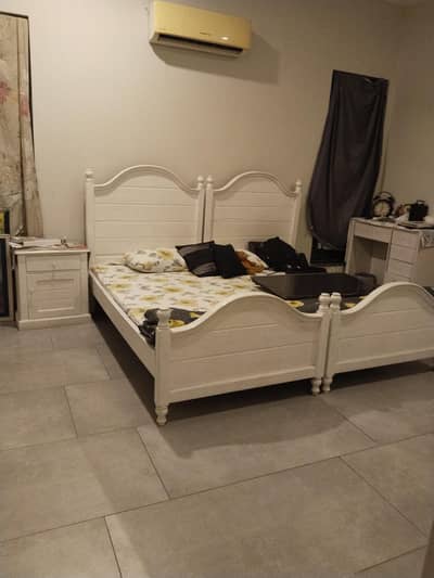 Sheesham bed set  2 single bed deco polish