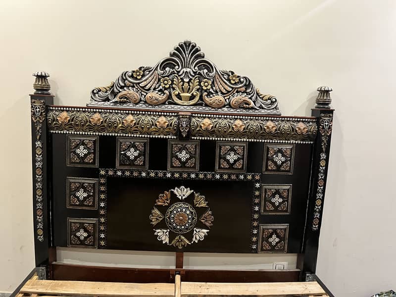 King bed 2