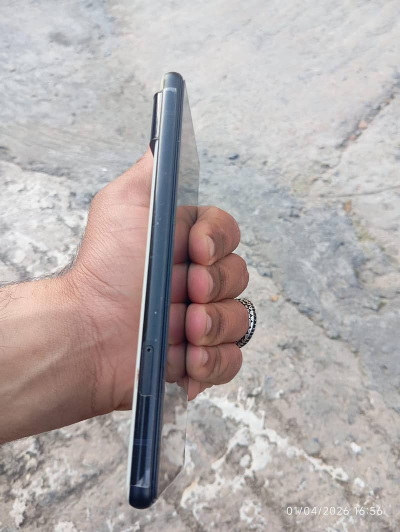 Google Pixel 6 3