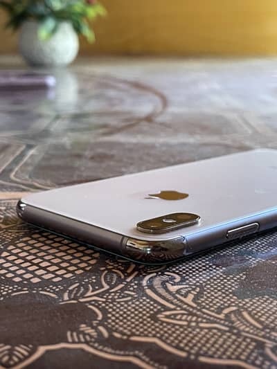 Apple iPhone XS Max