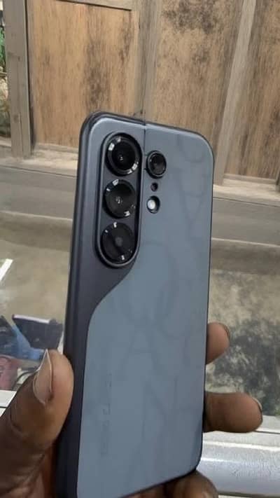 techno camon 50 Pro 16(8+8)/256