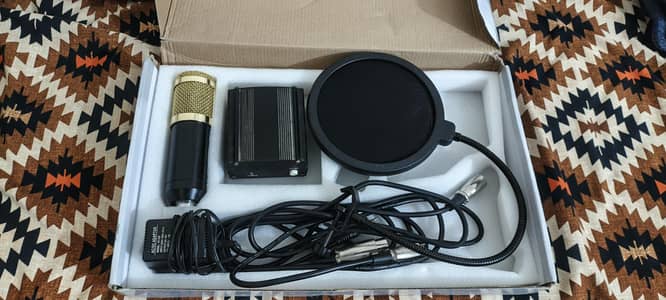 Used BM800 with Power Phantom For Sale
