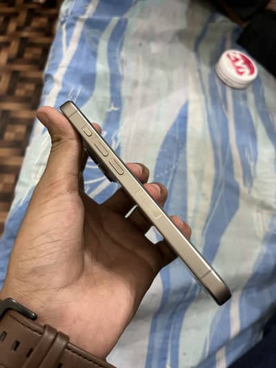 Apple iPhone 15 Pro