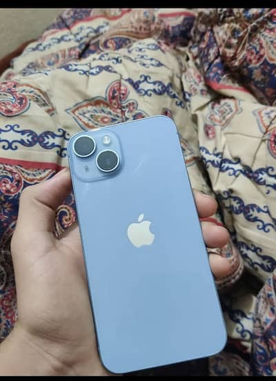 Apple iPhone 14