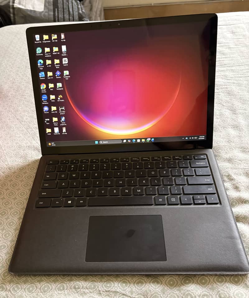 Microsoft surface laptop 2 0