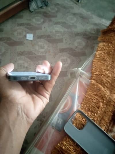 Apple iPhone 15 Pro