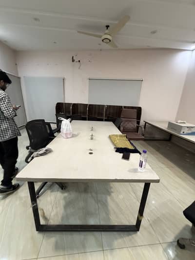6 tables 25 chairs full office furniture