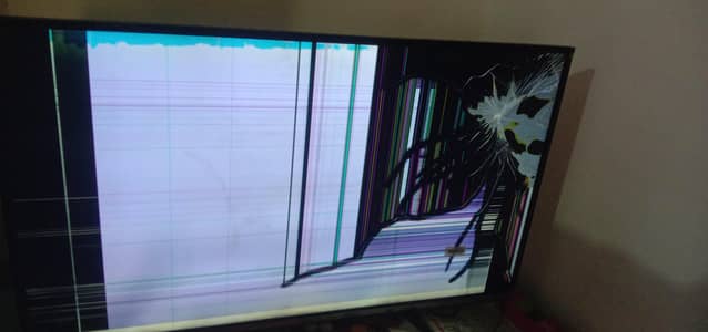42 inch LED hai panel tota hua hai baki sab ok hai