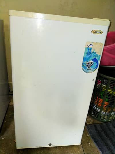 Room Size Fridge imported fridge Excellent Condition
